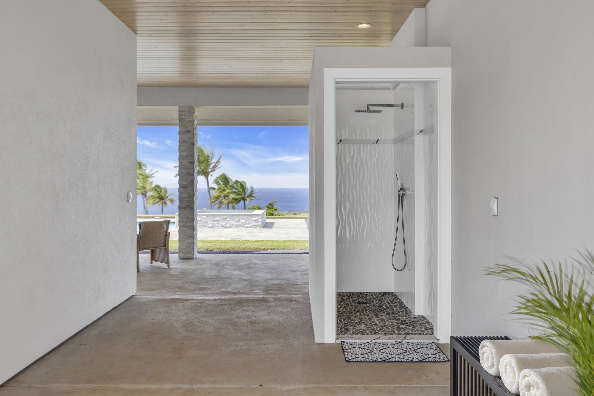 500  Kai Huki Cir Peahi Farms, Haiku home - photo 41 of 50