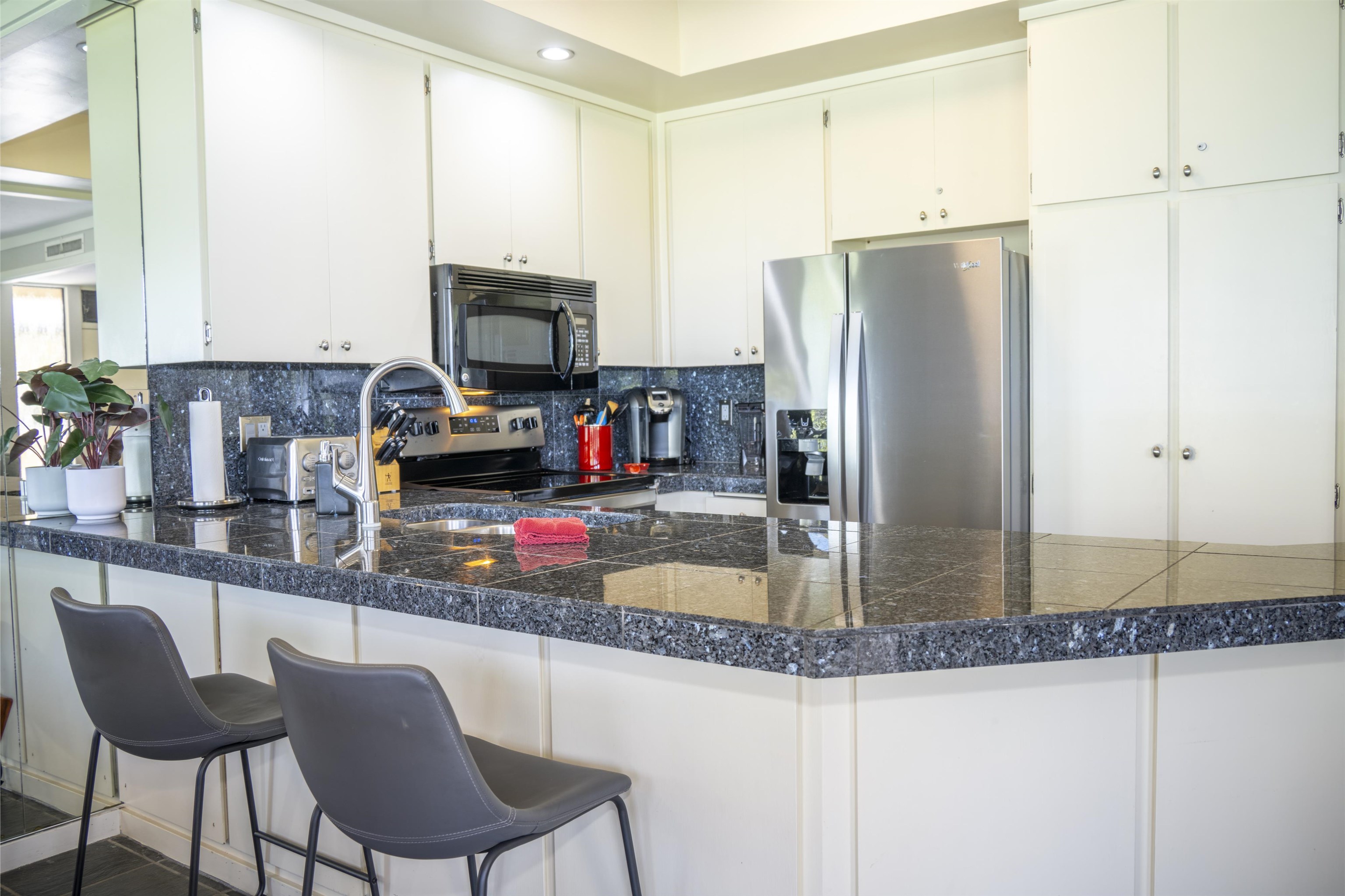 Kapalua Golf Villas condo # 14V2, Lahaina, Hawaii - photo 14 of 45