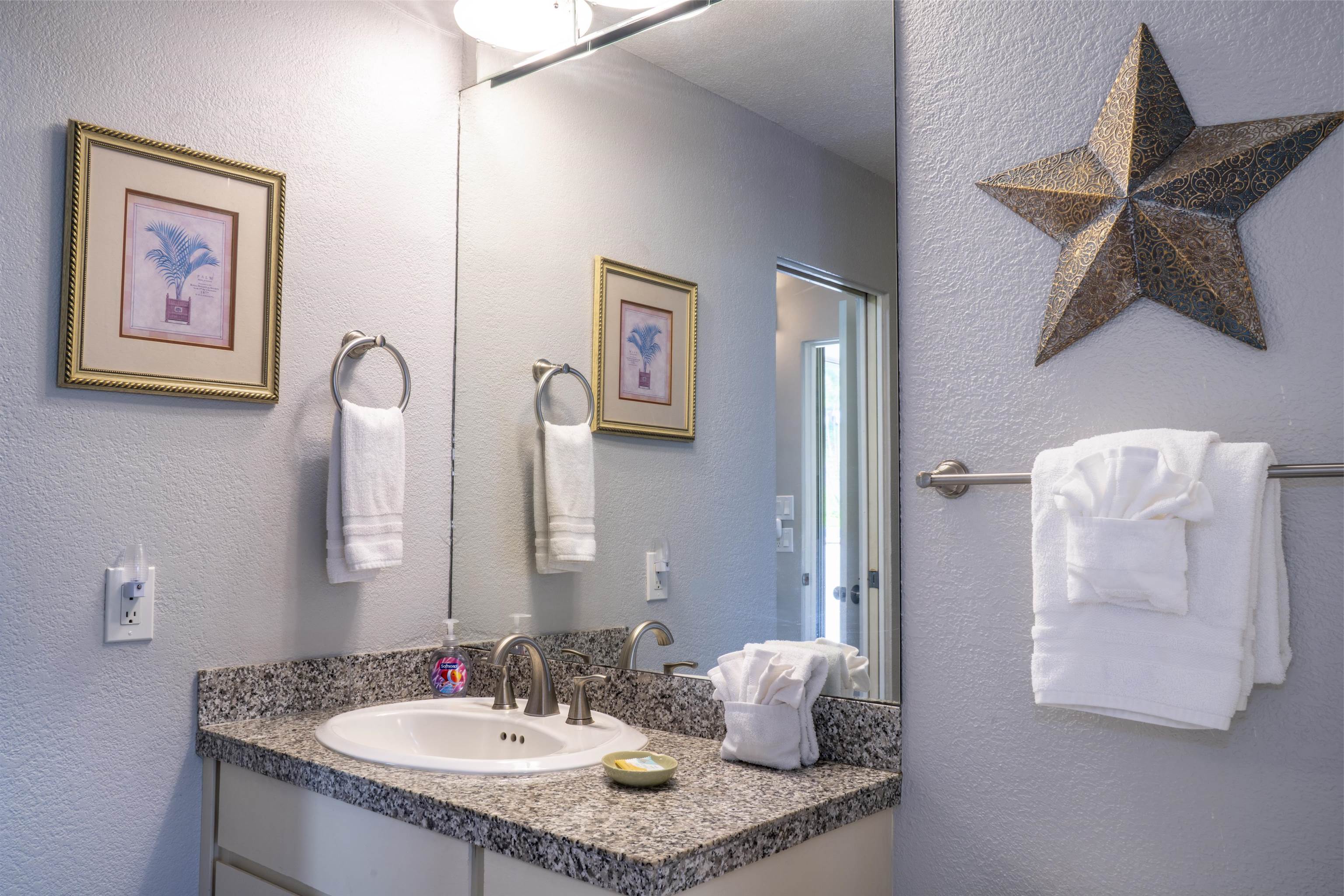 Kapalua Golf Villas condo # 14V2, Lahaina, Hawaii - photo 35 of 45