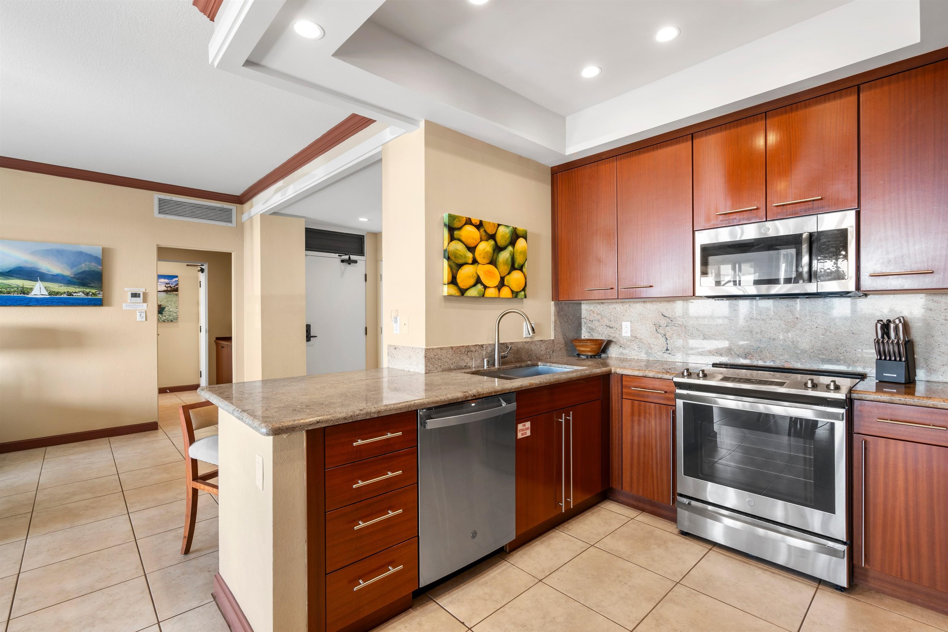 Kapalua Golf Villas condo # 19T6-7, Lahaina, Hawaii - photo 10 of 46