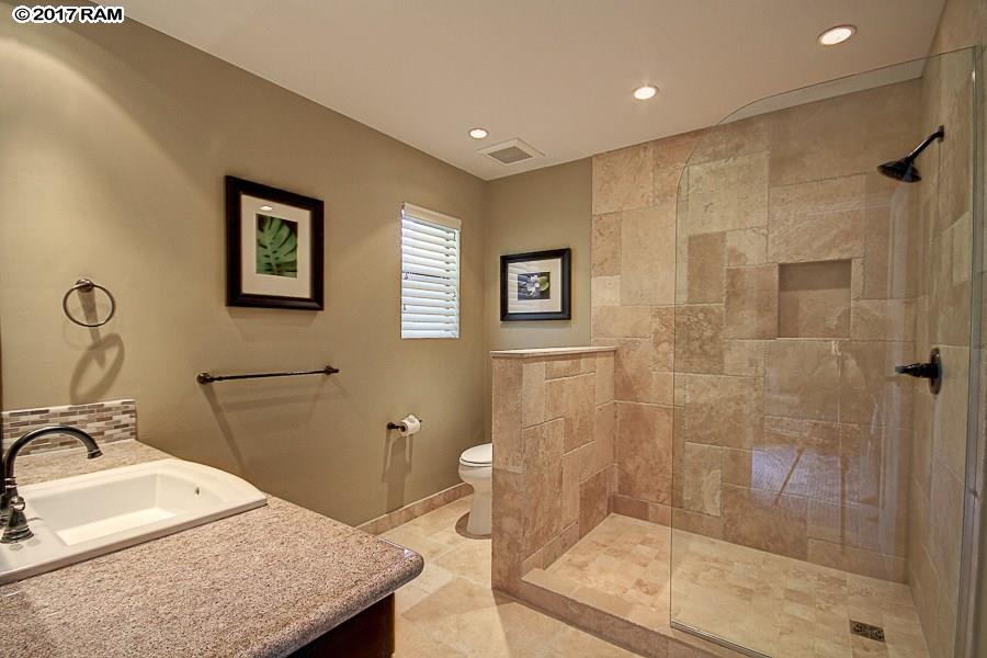 Kapalua Golf Villas condo # 19V1, Lahaina, Hawaii - photo 14 of 25