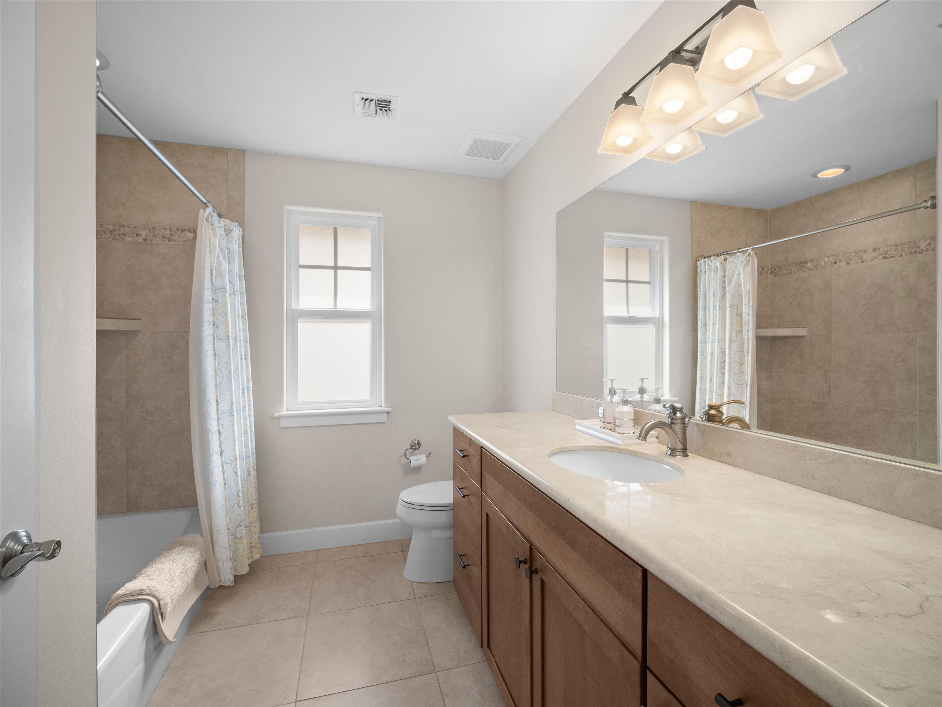 Hokulani Golf Villas condo # 47, Kihei, Hawaii - photo 35 of 46