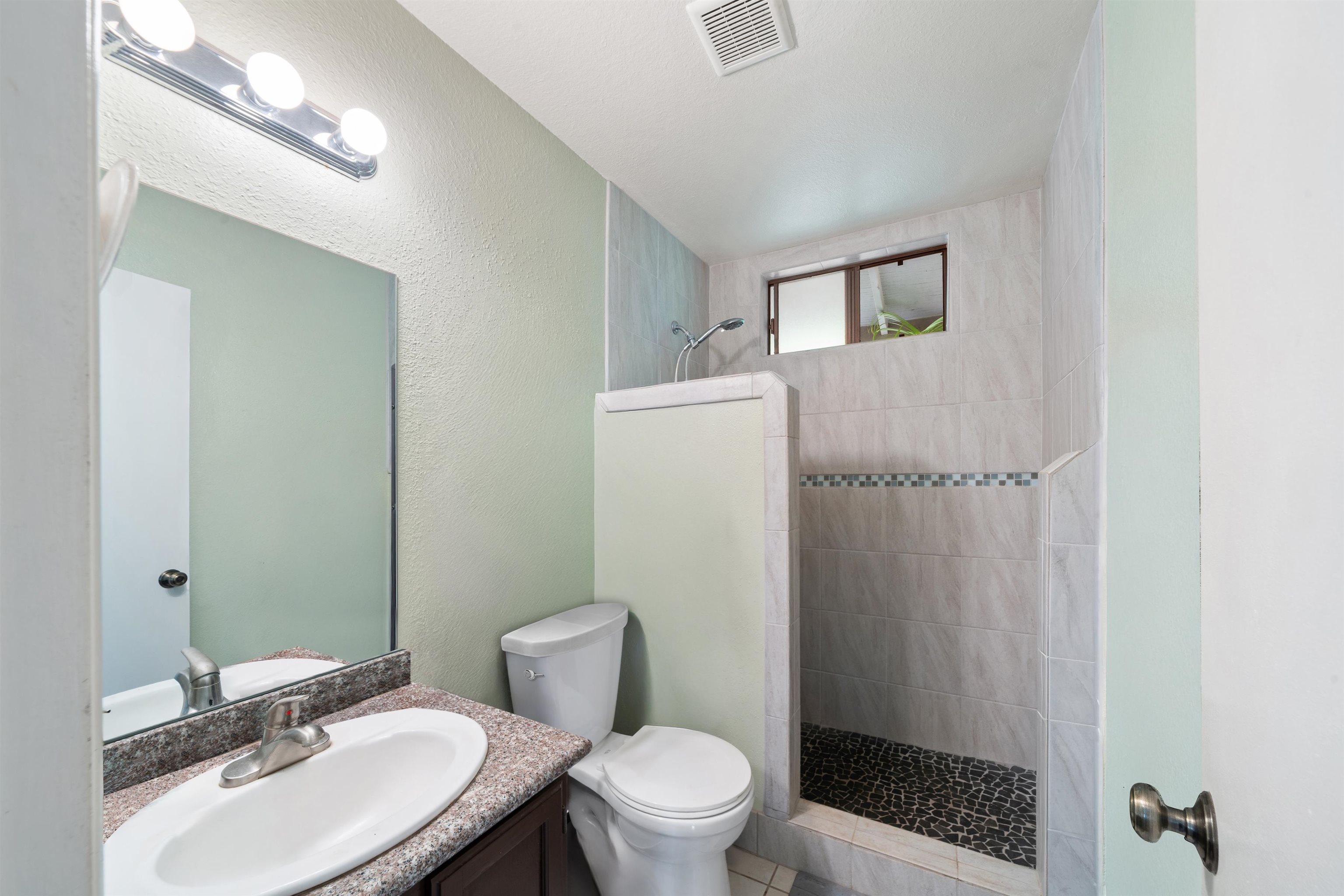 500A  Mikioi Pl Maui Meadows, Maui Meadows home - photo 31 of 44