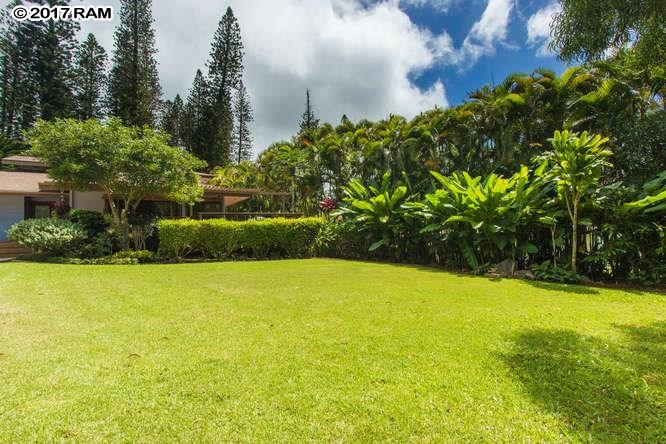 504  Nininiwai Cir Koele, Lanai home - photo 2 of 30