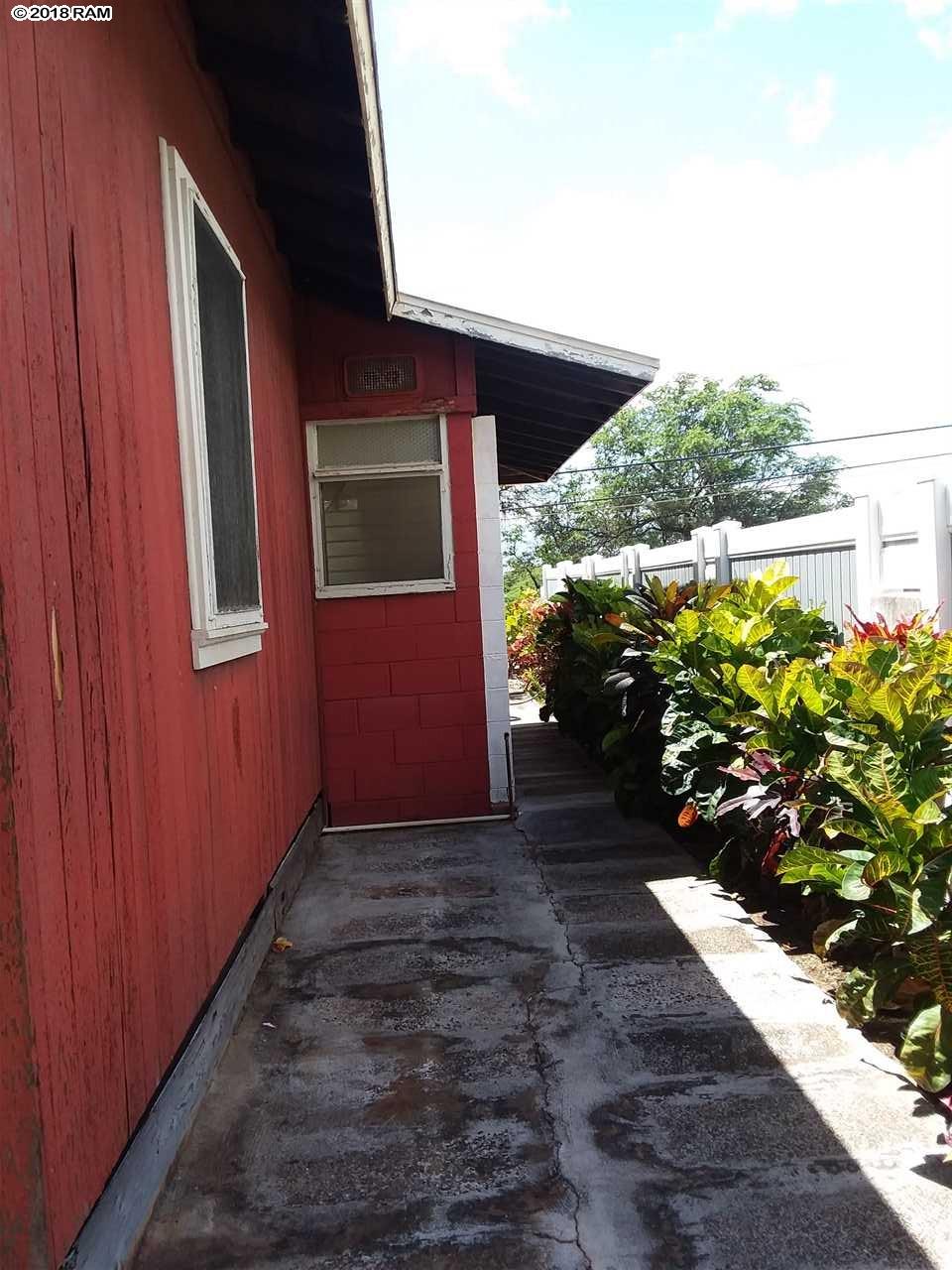 506  Onehee Ave , Kahului home - photo 14 of 25