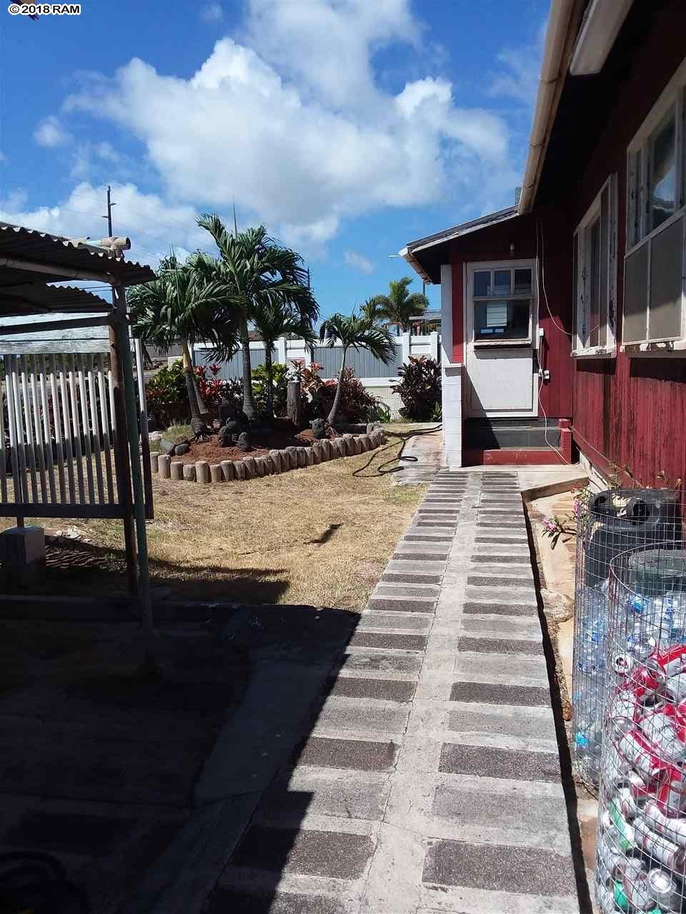 506  Onehee Ave , Kahului home - photo 3 of 25