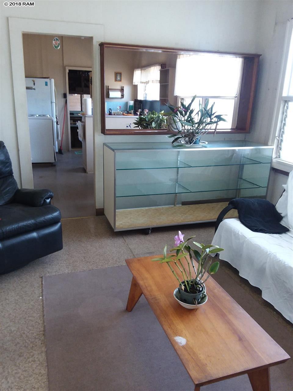 506  Onehee Ave , Kahului home - photo 21 of 25