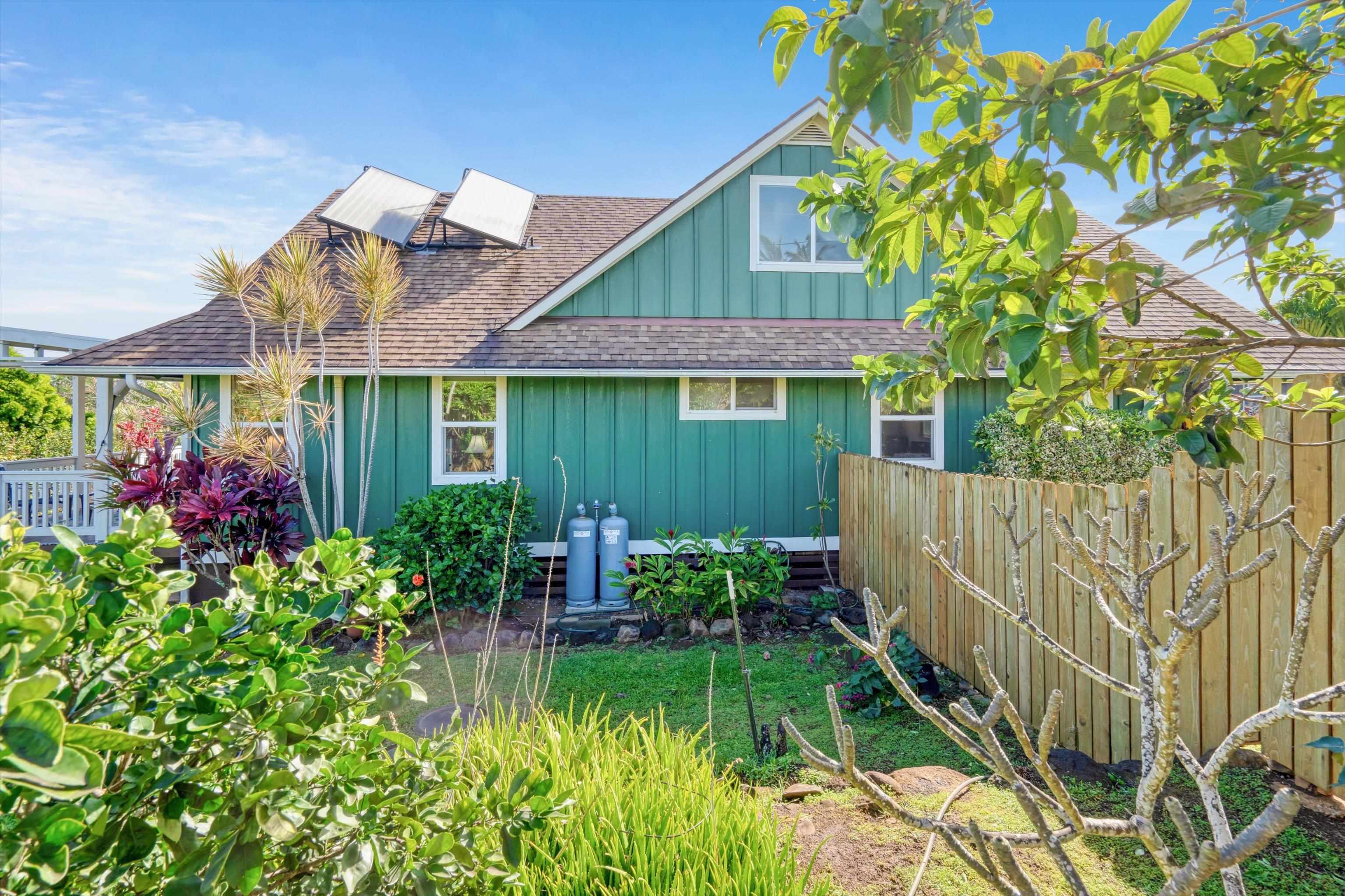 51  Kanoenoe Loop , Haiku home - photo 35 of 50