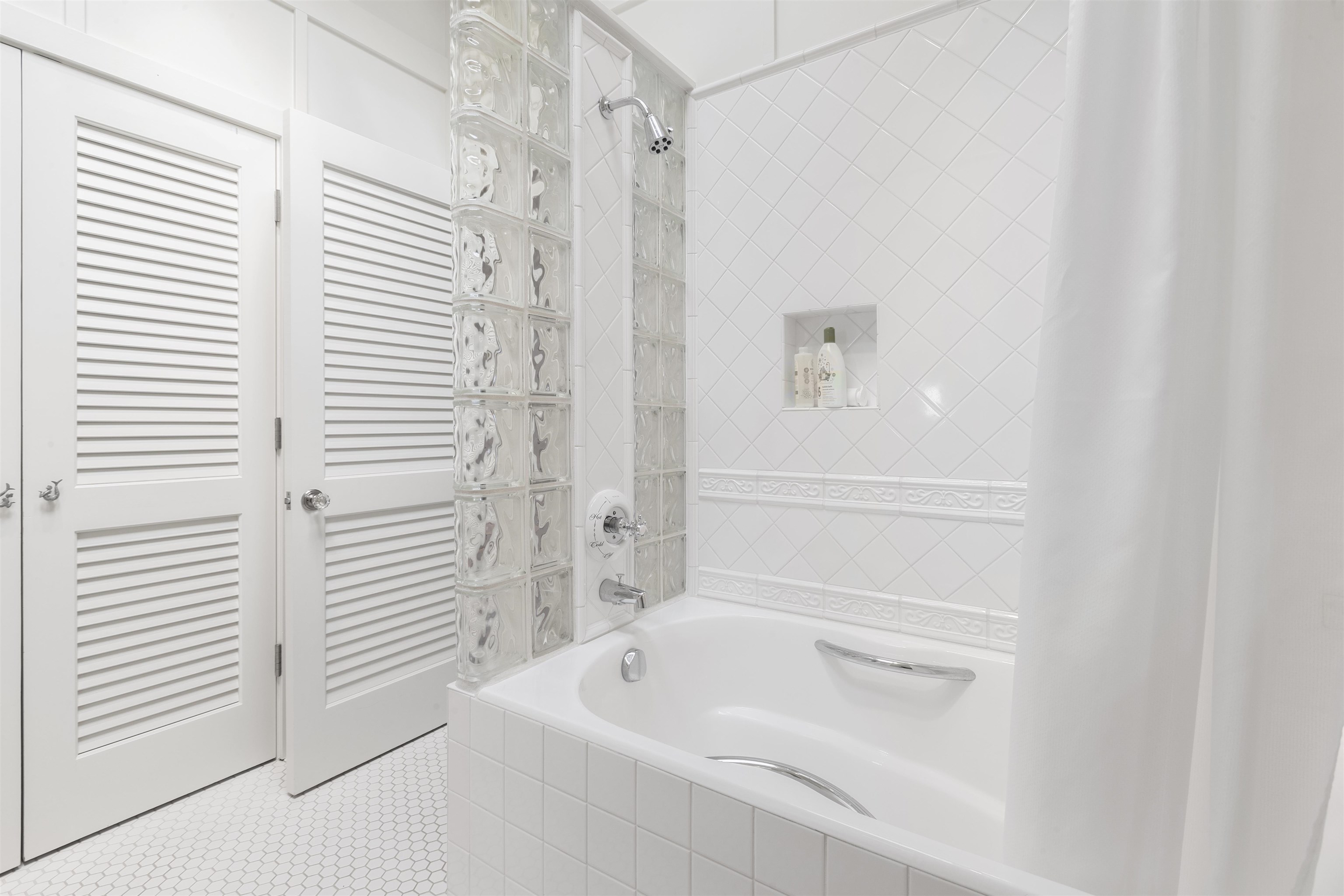 51  Kapohue Rd , Hana home - photo 27 of 50