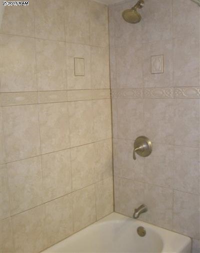 Iao Parkside I condo # 4-105, Wailuku, Hawaii - photo 9 of 11