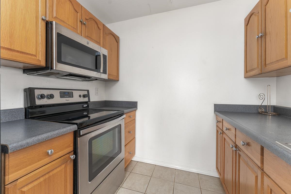 Iao Parkside I condo # 4202, Wailuku, Hawaii - photo 16 of 47