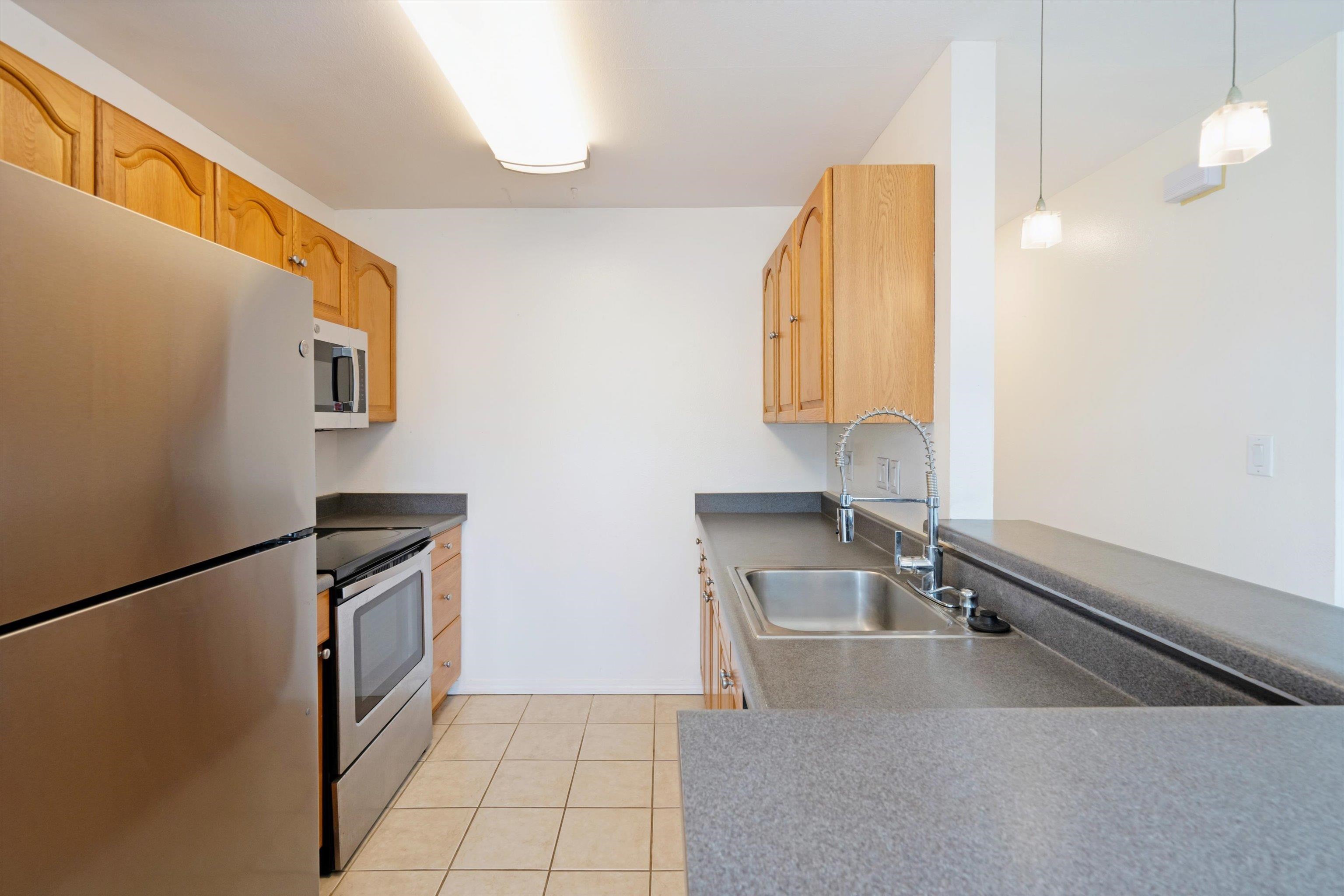 Iao Parkside I condo # 4202, Wailuku, Hawaii - photo 7 of 39