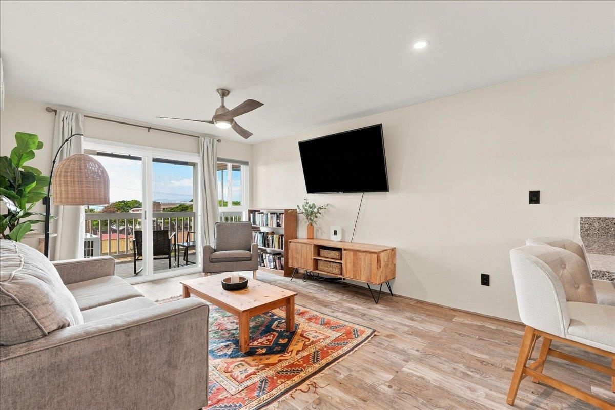 Iao Parkside I condo # 4-204, Wailuku, Hawaii - photo 2 of 17