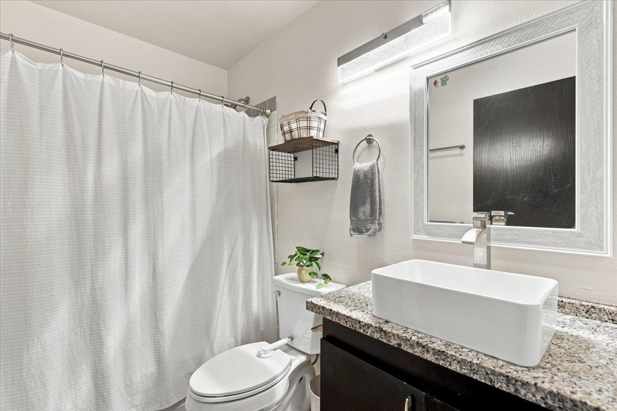 Iao Parkside I condo # 4-204, Wailuku, Hawaii - photo 13 of 17