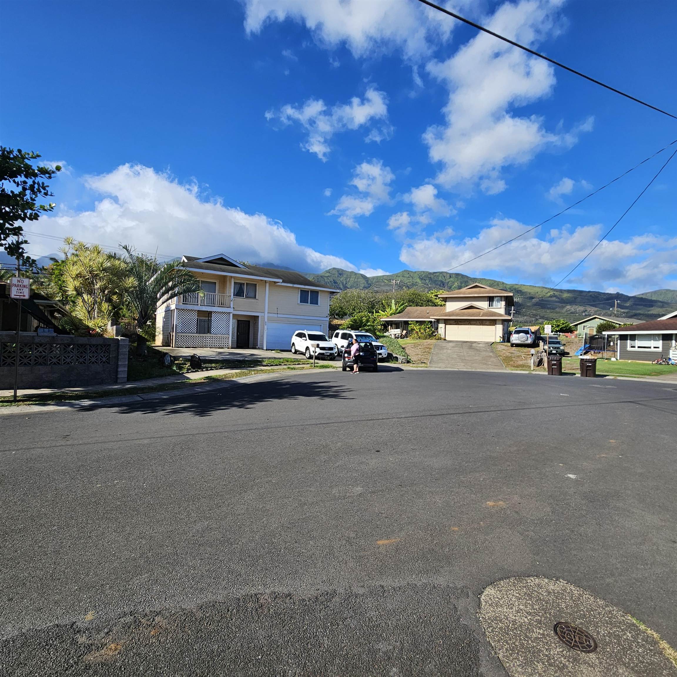 51  One Malia Way , Wailuku home - photo 4 of 7