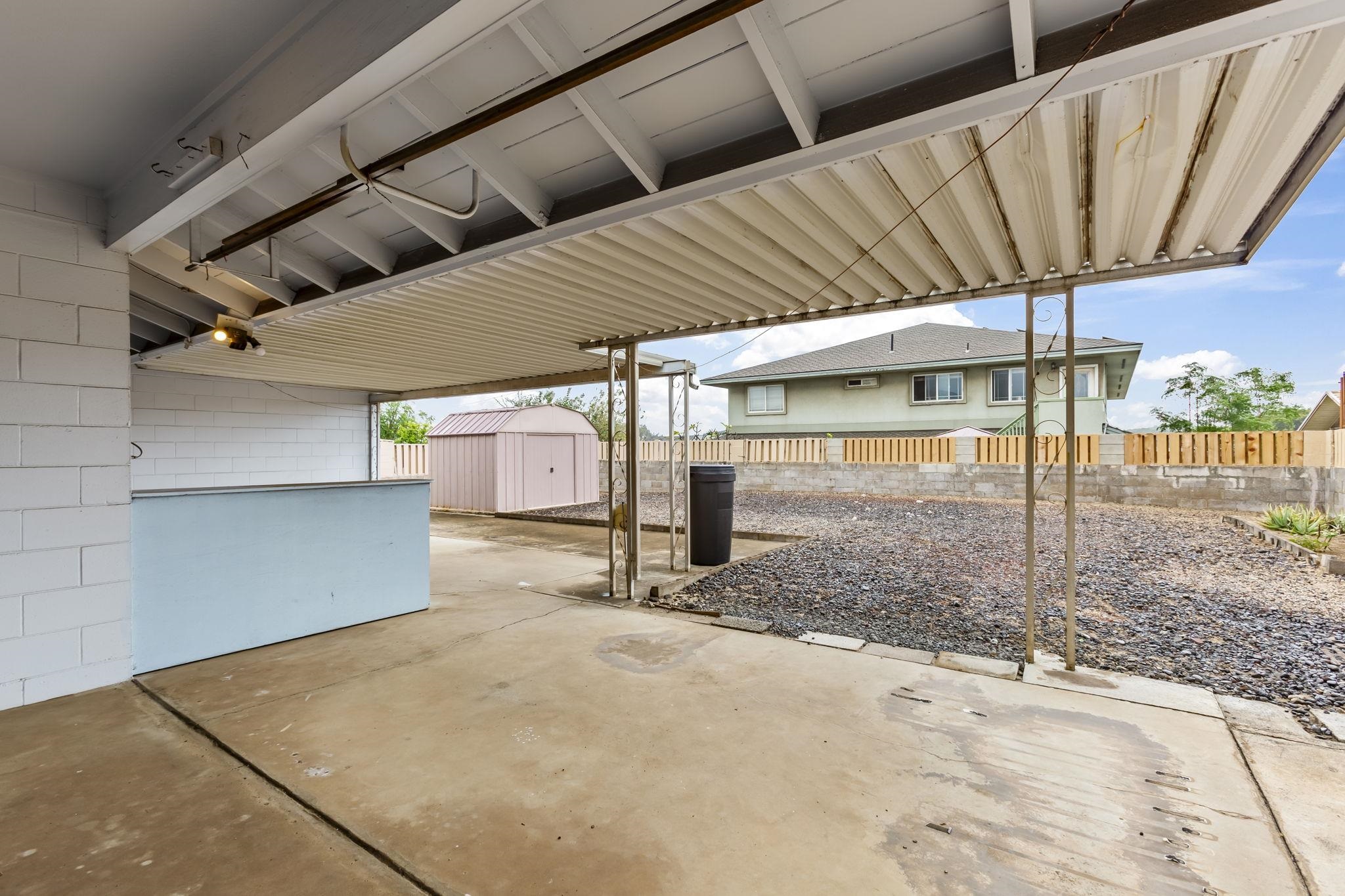511  Kaulana St , Kahului home - photo 27 of 39
