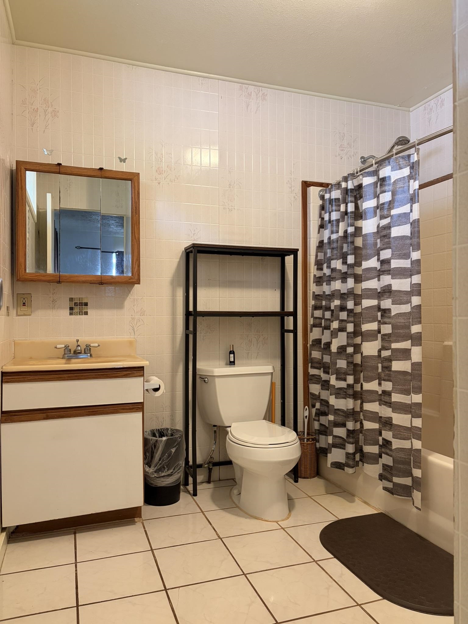 514  Gay St , Lanai home - photo 12 of 20