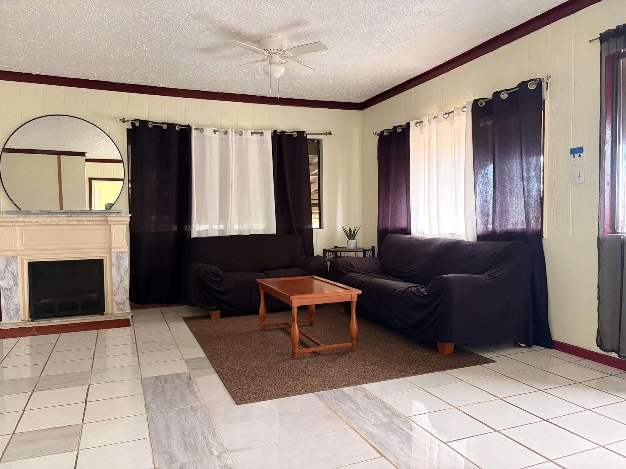 514  Gay St , Lanai home - photo 4 of 21
