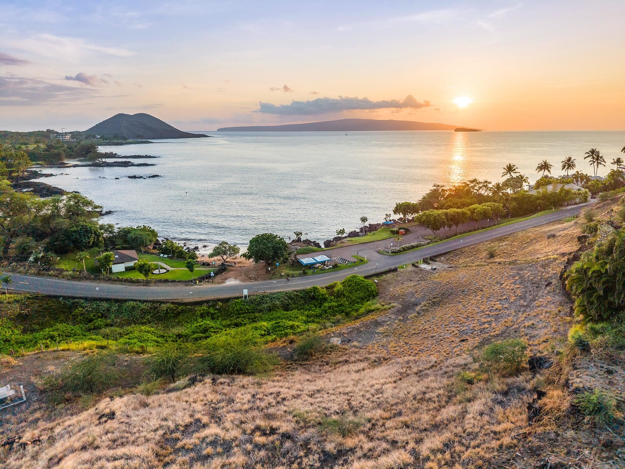 5147 Makena Rd Makena Landing  - photo 14 of 18
