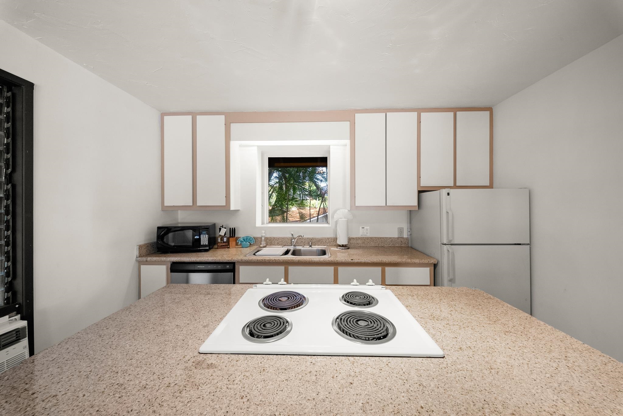 5157  Lower Honoapiilani Rd , Napili/Kahana/Honokowai home - photo 32 of 42