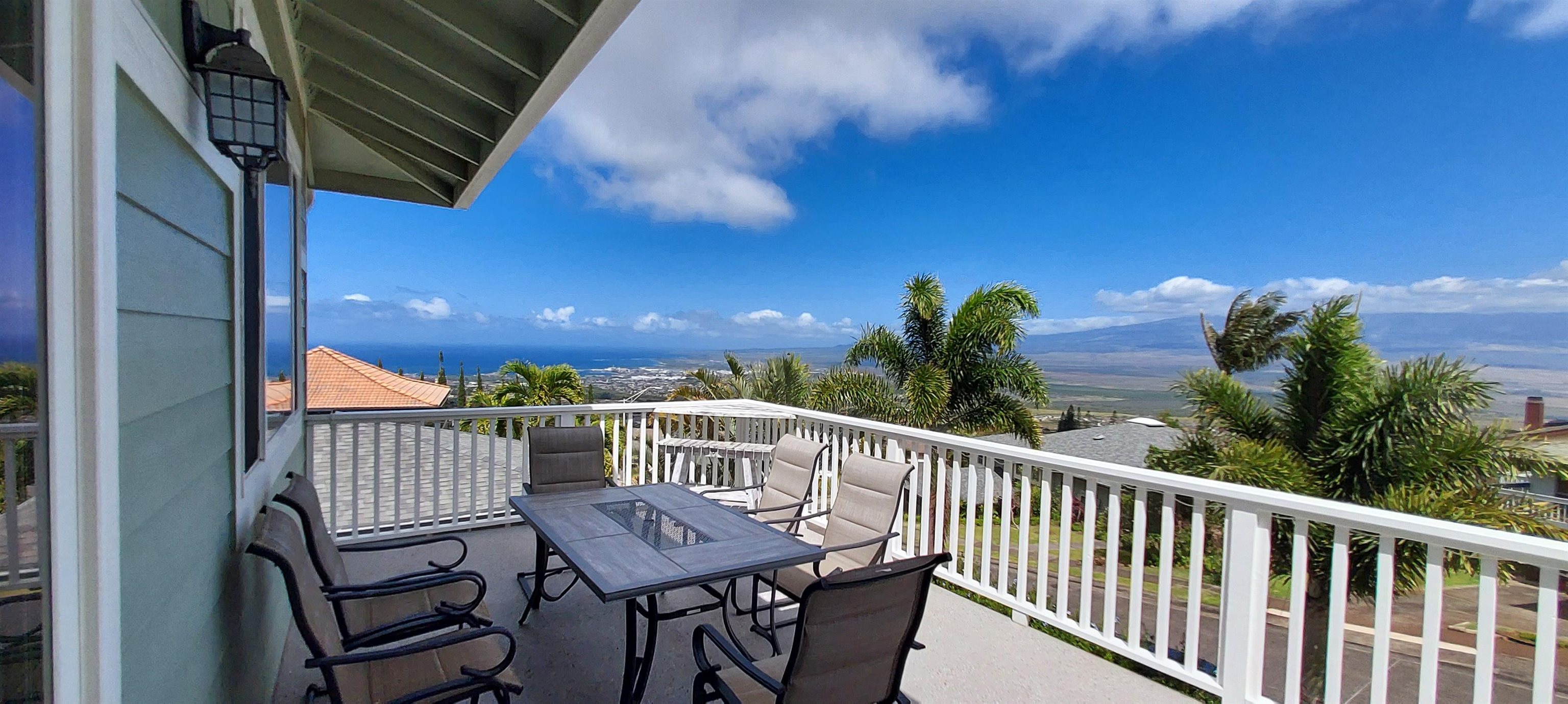 516  Polulani Dr , Wailuku home - photo 6 of 32