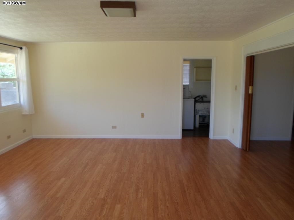 517  Kaimana St , Kahului home - photo 21 of 29