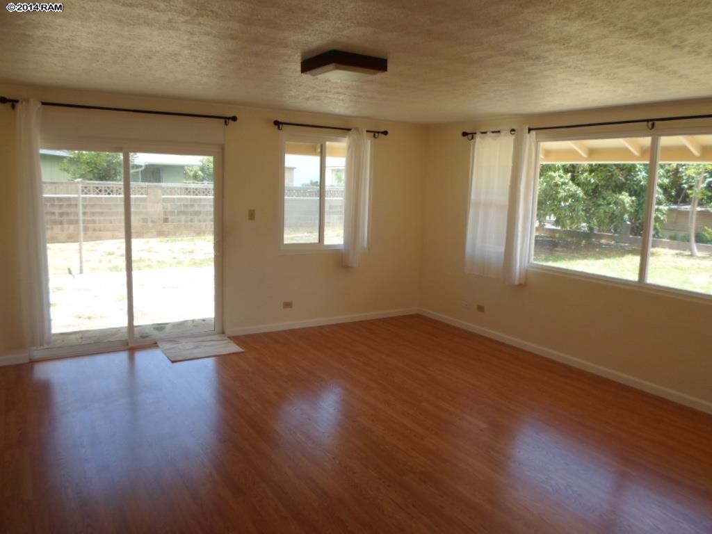 517  Kaimana St , Kahului home - photo 22 of 29