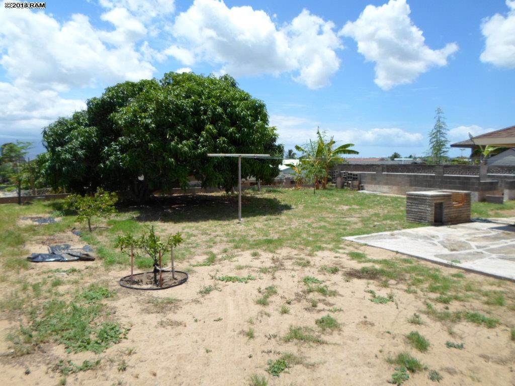 517  Kaimana St , Kahului home - photo 25 of 29