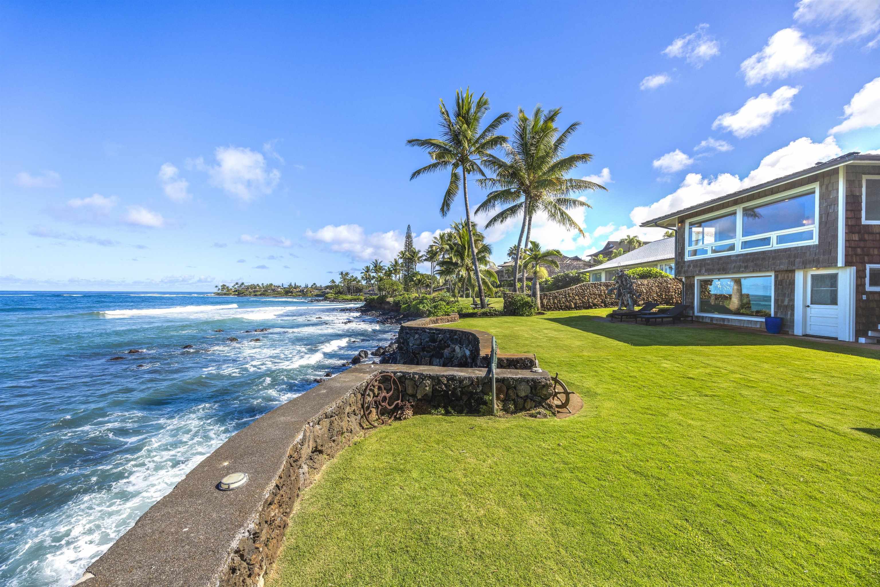 519  Hana Hwy Kuau, Spreckelsville/Paia/Kuau home - photo 2 of 40