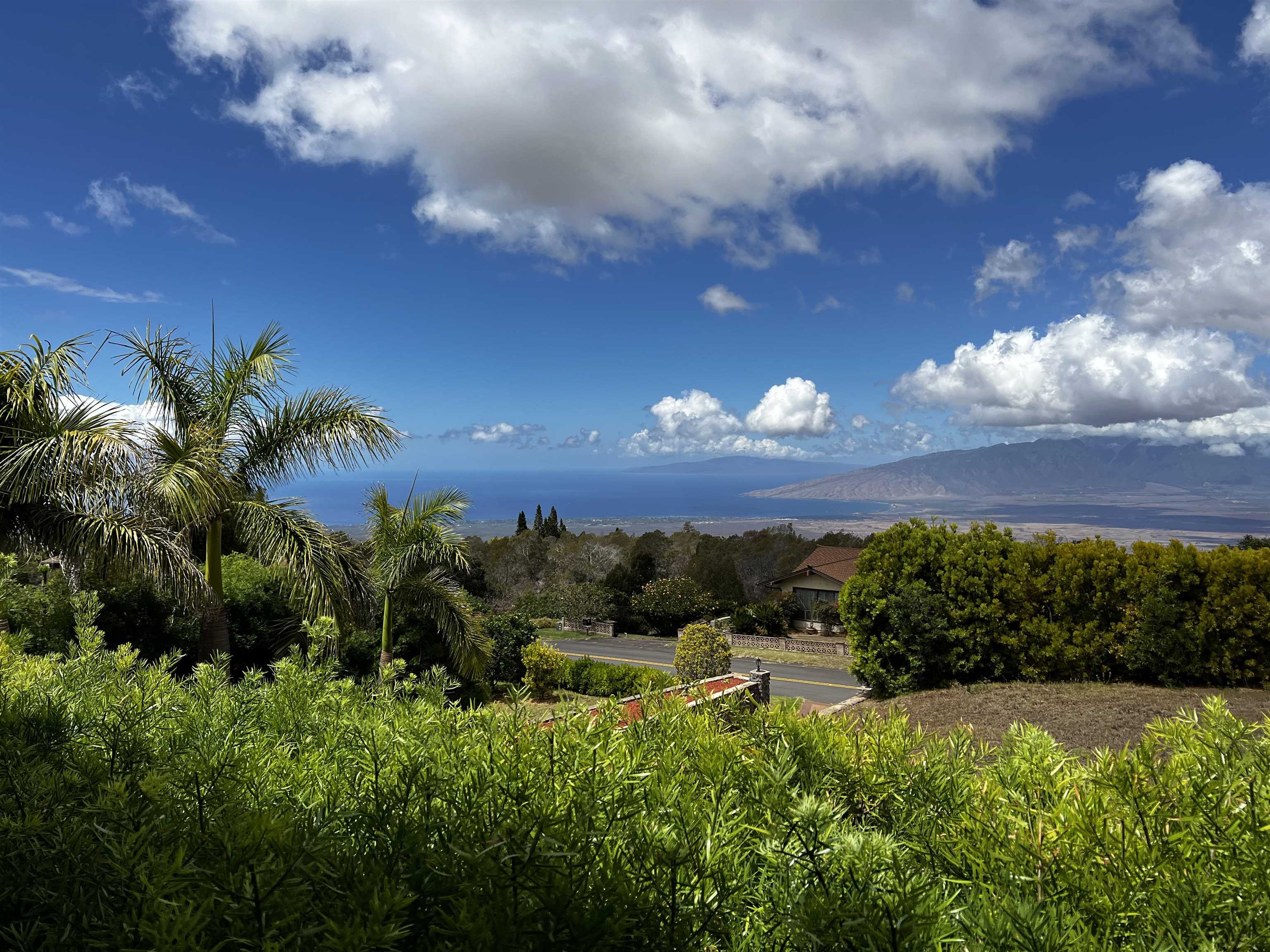 52 Holomakani Dr , Kula, Hi 967907954 home Kula Highlands Kula