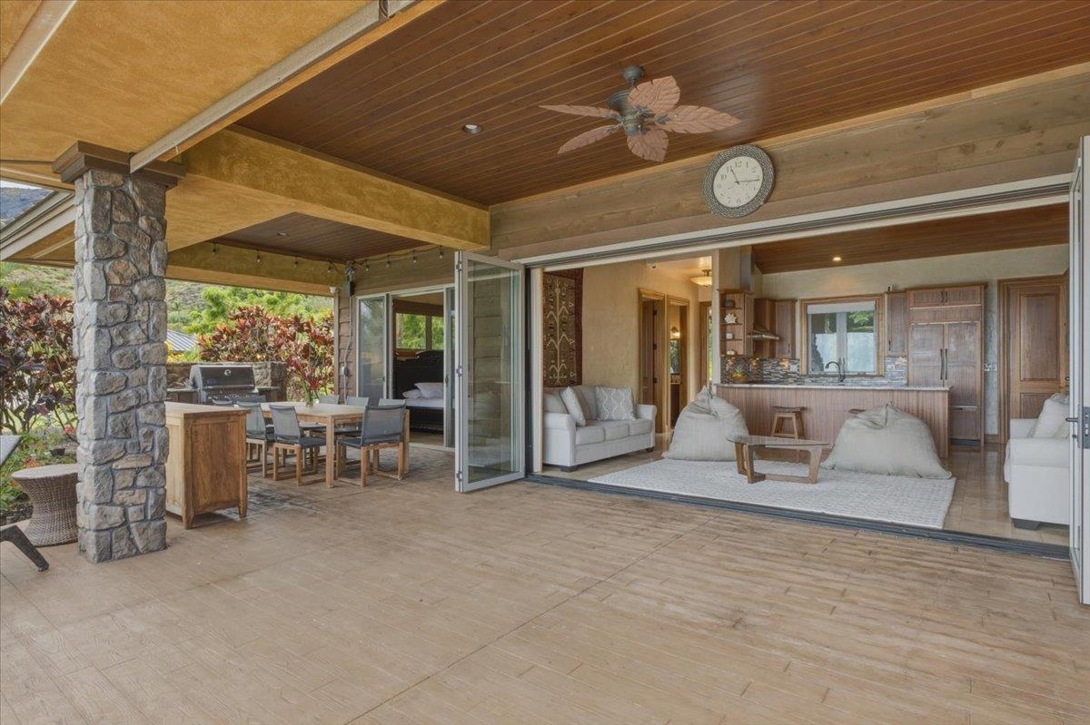 52  Iliahi Way Launiupoko, Lahaina home - photo 23 of 50