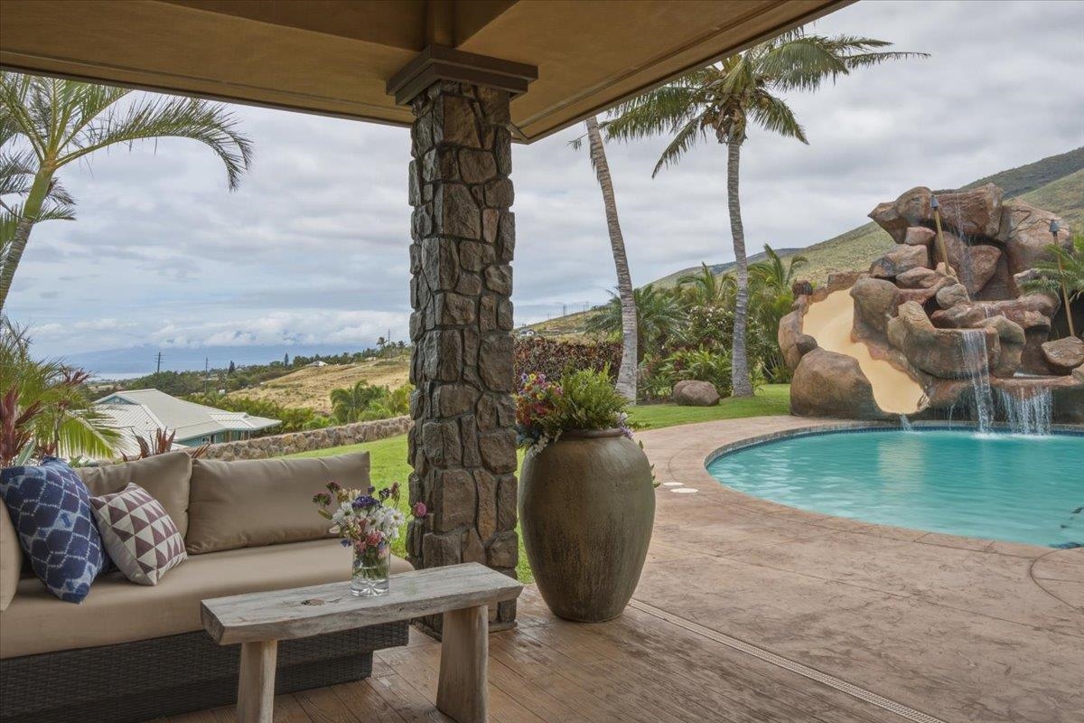 52  Iliahi Way Launiupoko, Lahaina home - photo 26 of 50