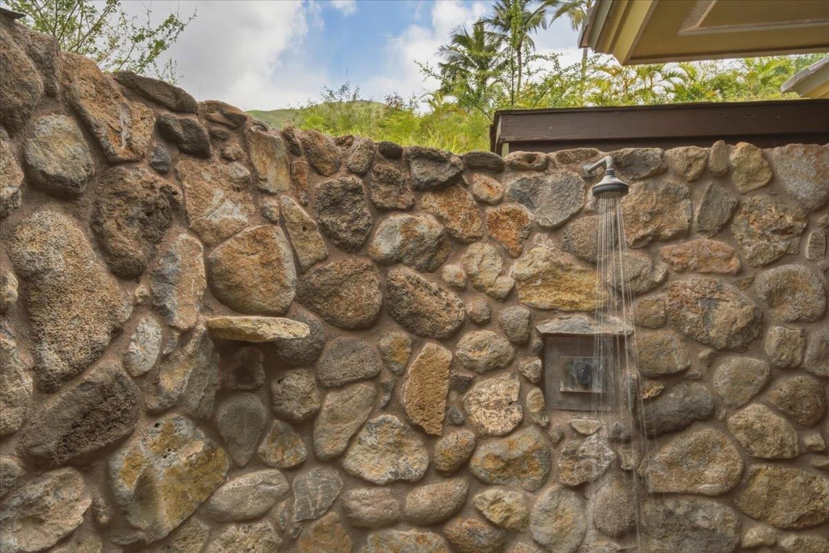 52  Iliahi Way Launiupoko, Lahaina home - photo 44 of 50