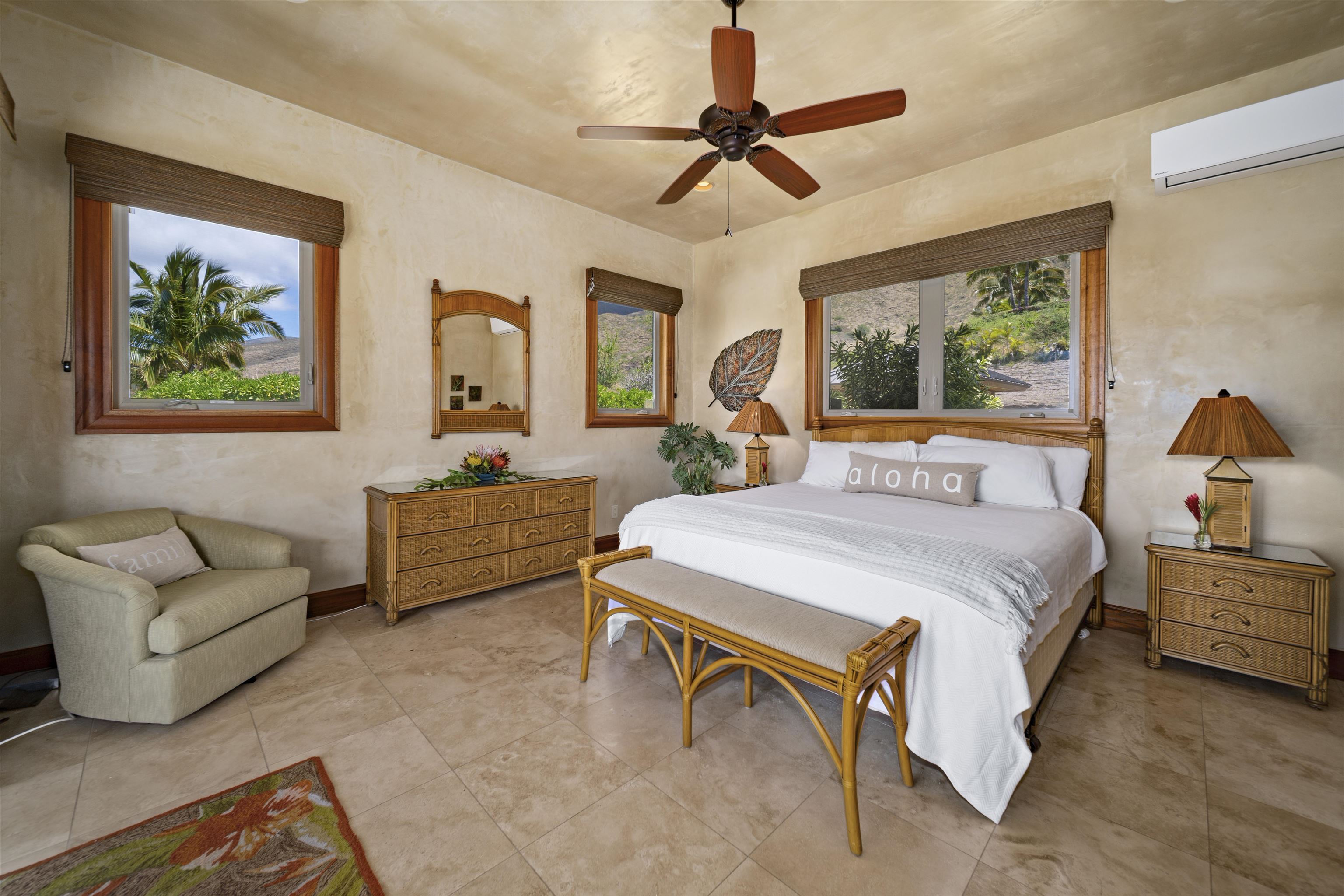 52  Iliahi Way Launiupoko, Lahaina home - photo 34 of 38