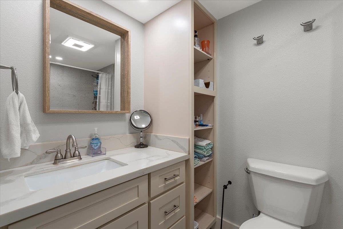 Iao Parkside I condo # 11-102, Wailuku, Hawaii - photo 31 of 33