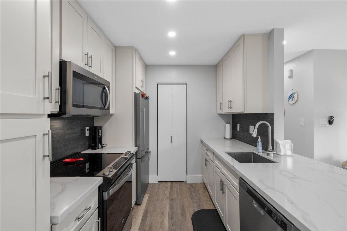 Iao Parkside I condo # 11-102, Wailuku, Hawaii - photo 8 of 33