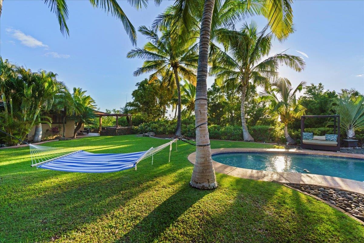 52  Lau Niu Way Launiupoko, Lahaina home - photo 36 of 48