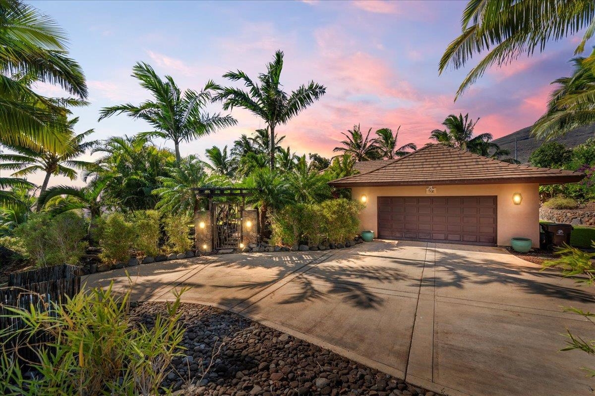 52  Lau Niu Way Launiupoko, Lahaina home - photo 48 of 48