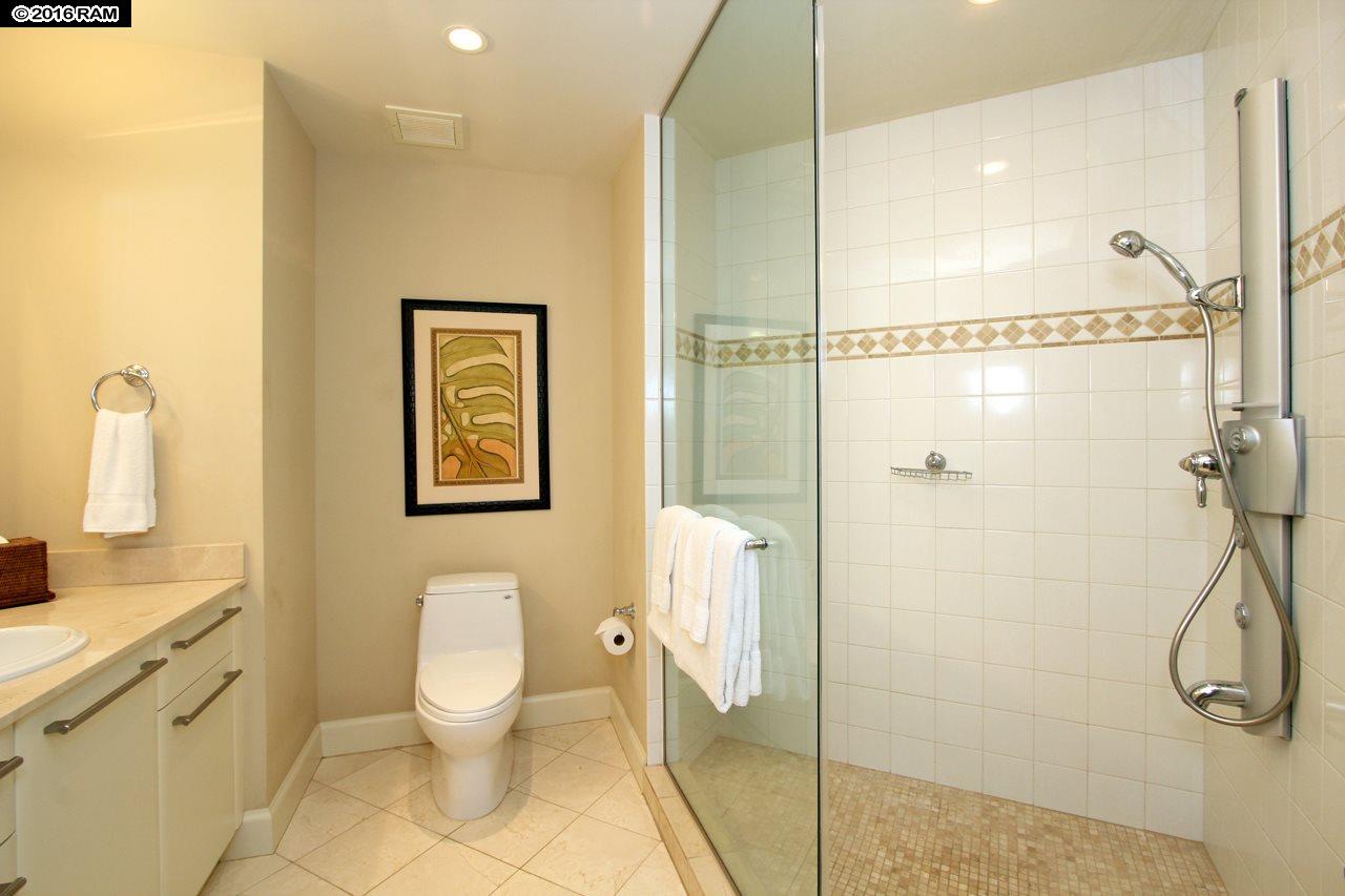 Hoolei condo # 52-2 (, Kihei, Hawaii - photo 22 of 27