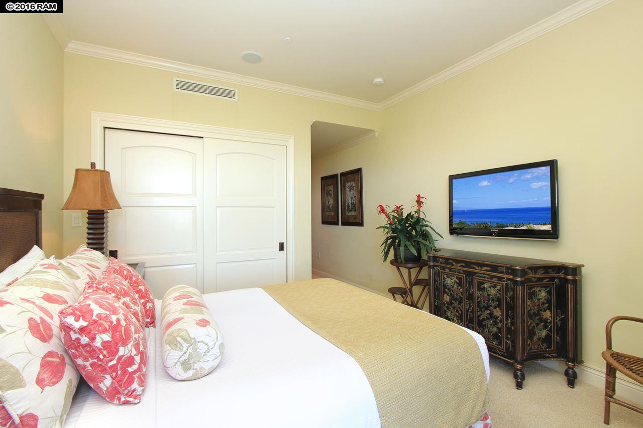 Hoolei condo # 52-2 (, Kihei, Hawaii - photo 24 of 27