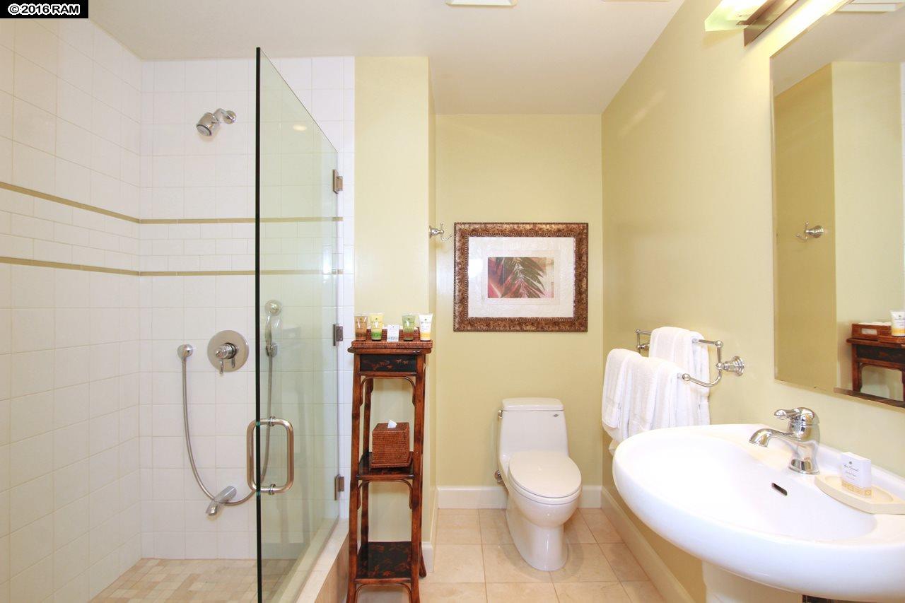 Hoolei condo # 52-2 (, Kihei, Hawaii - photo 25 of 27