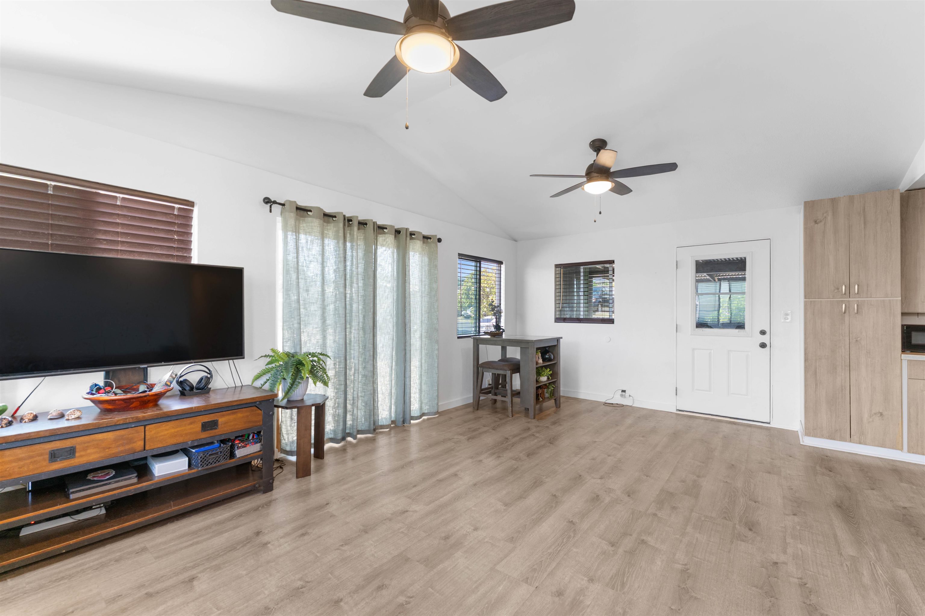 522  Niau St , Kahului home - photo 7 of 33