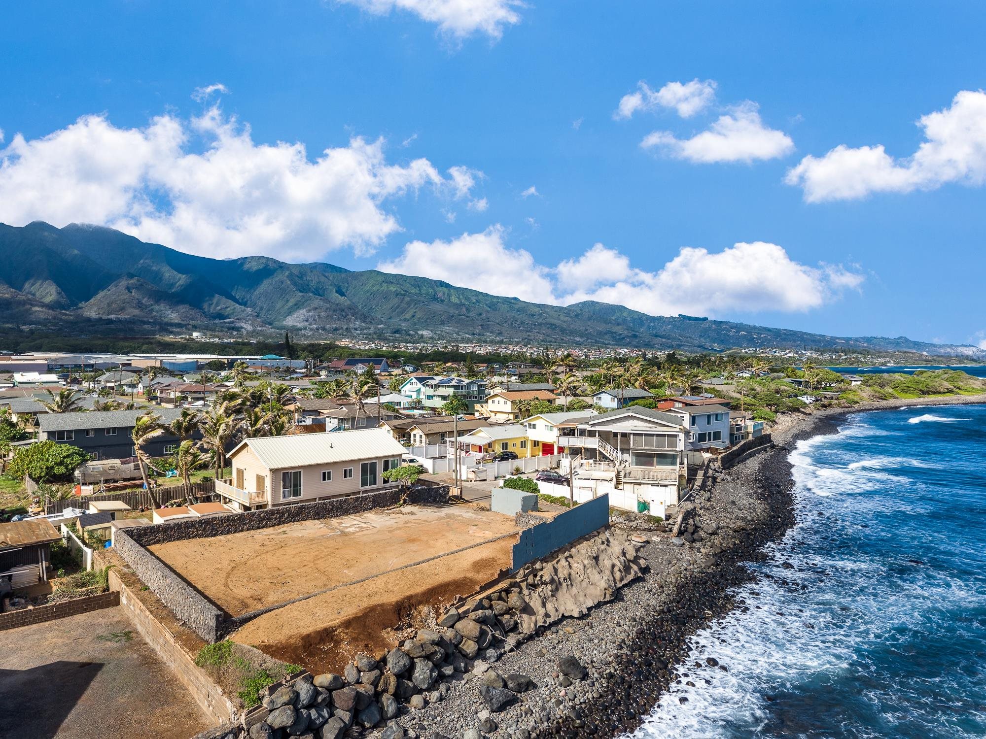 523 Kaikoo St   - photo 2 of 29