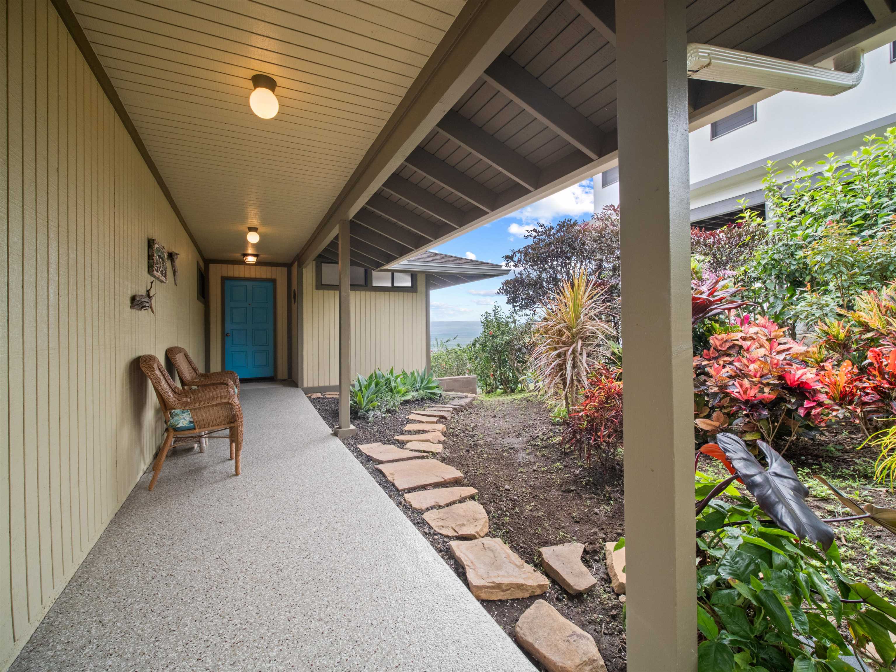 525  Kualau St Wailuku, Wailuku home - photo 2 of 50