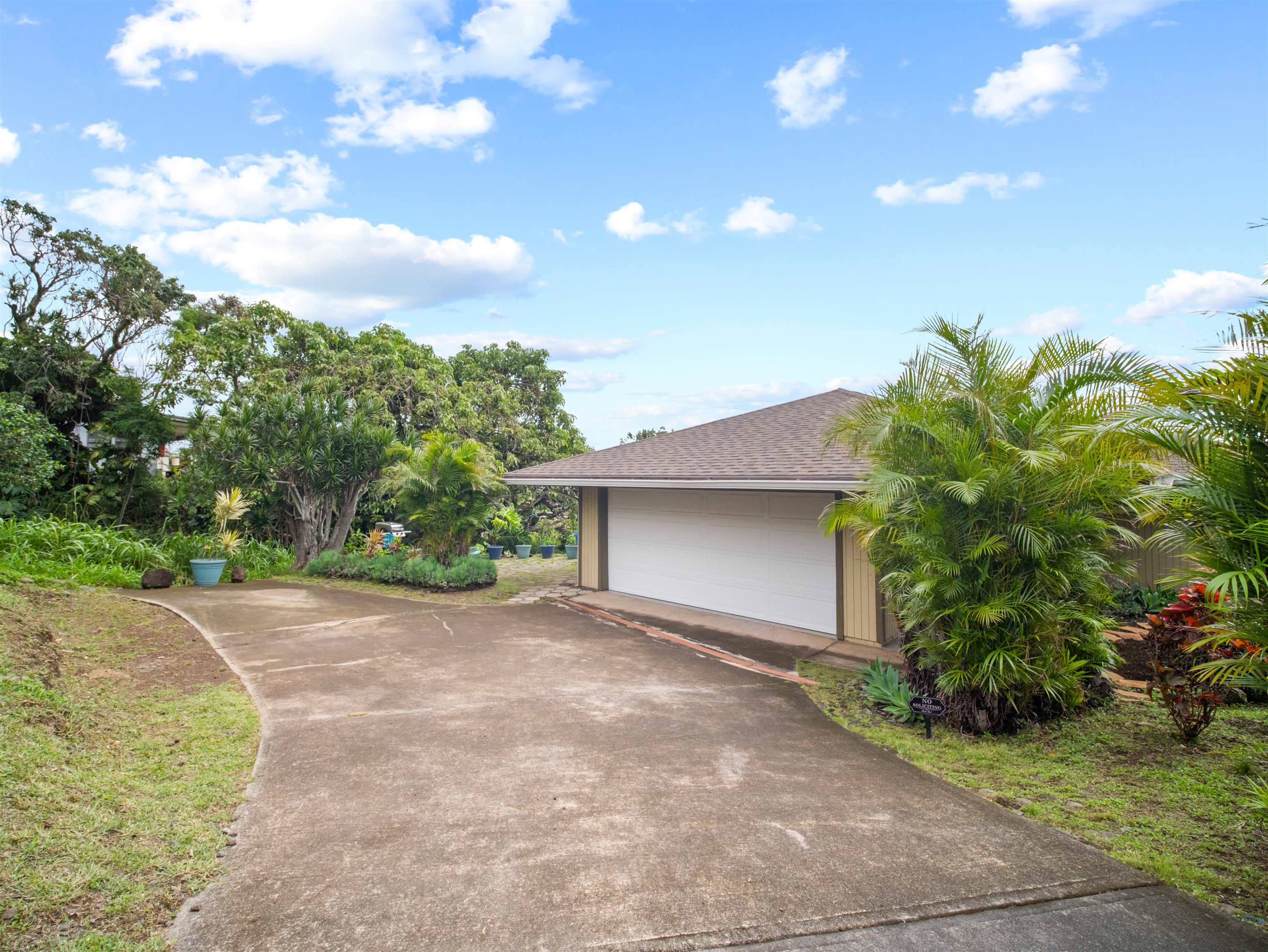 525  Kualau St Wailuku, Wailuku home - photo 41 of 50