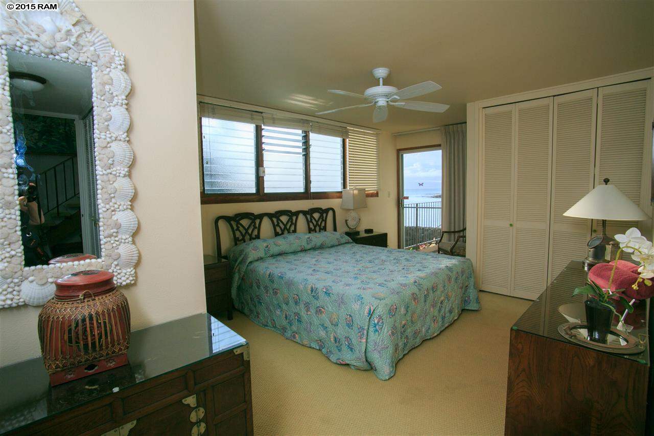 Honokeana Cove condo # 101, Lahaina, Hawaii - photo 4 of 24