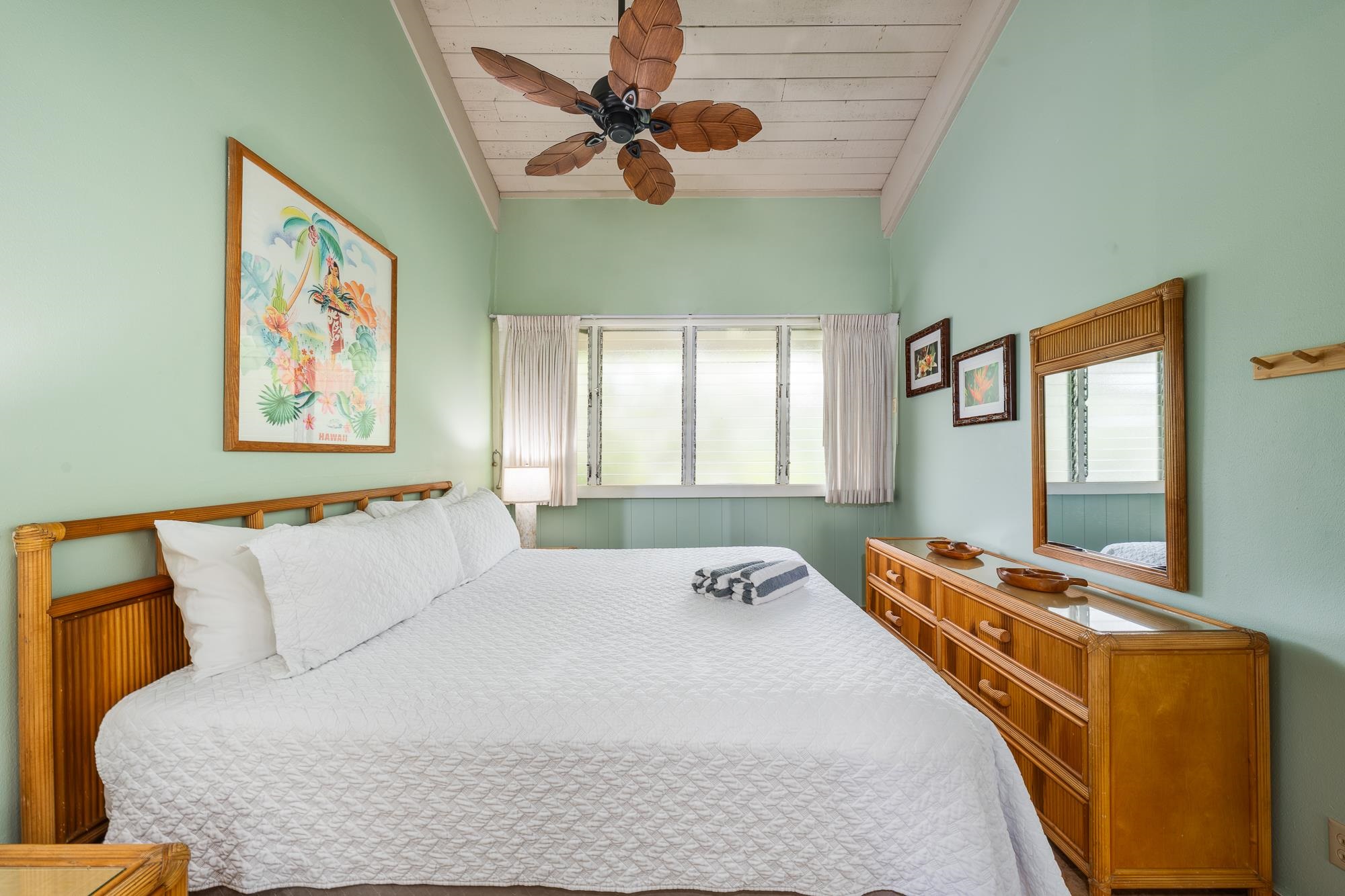 Honokeana Cove condo # 207, Lahaina, Hawaii - photo 17 of 50