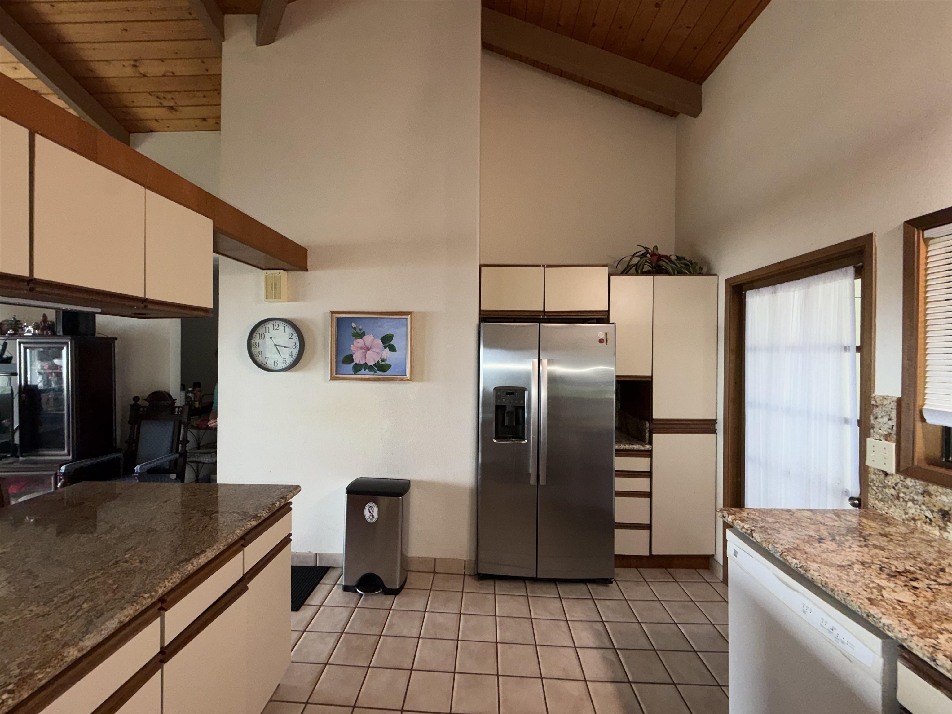 526  Iiwi Way Wailuku Heights, Wailuku home - photo 16 of 19