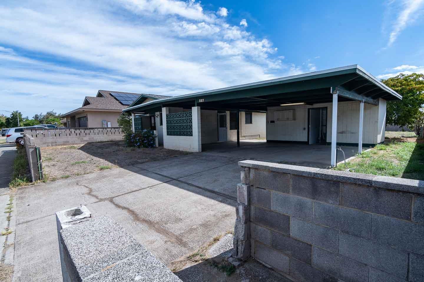 527  Kaimana St Kahului Community Center, Kahului home - photo 4 of 30