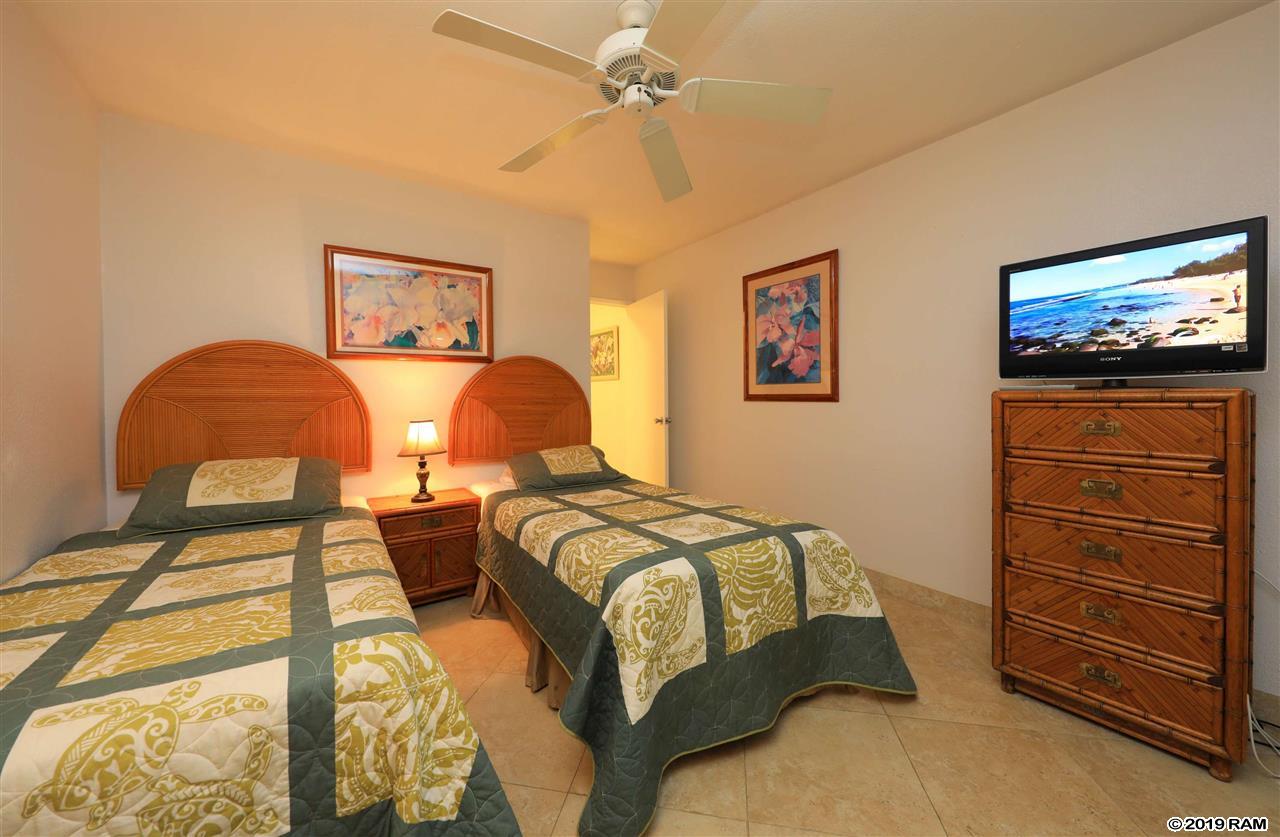 Napili Point II condo # B44, Lahaina, Hawaii - photo 12 of 26